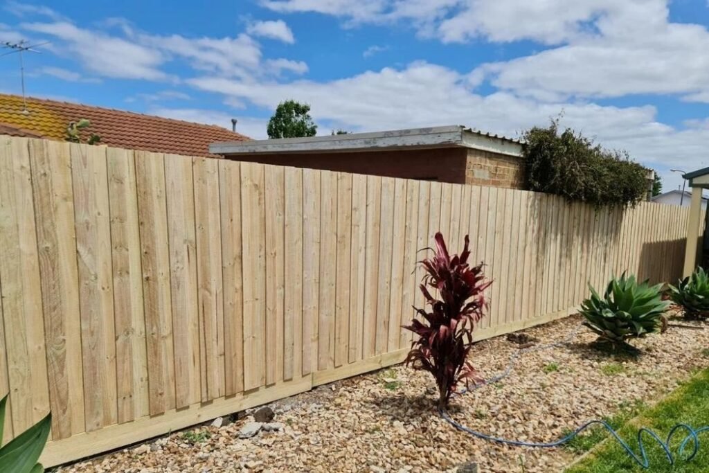 Timber Fencing Installation Melbourne showing a solid H4 Plinth Board